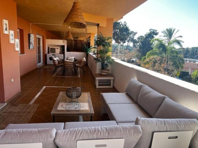 Center Beach 2 Beds Appartement Elviria Marbella Exterior foto